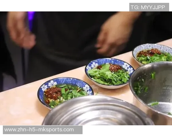 姆巴佩向中国球迷送中秋祝福期待分享月饼和团圆饭的温馨时刻 姆巴佩向中国球迷送中秋祝福期待分享月饼和团圆饭的温馨时刻