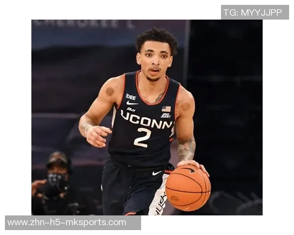 约维奇称赞鲍威尔得分能力出众认为他是顶尖得分手