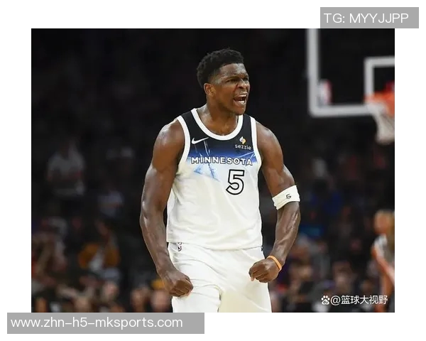 华兹狂砍55分杜兰特紧随其后贡献39分两人联手引领比赛高潮